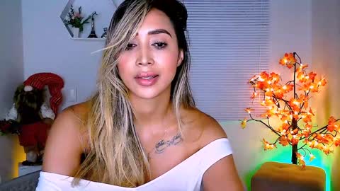 Nycole online show from 01-06-25, 11:52