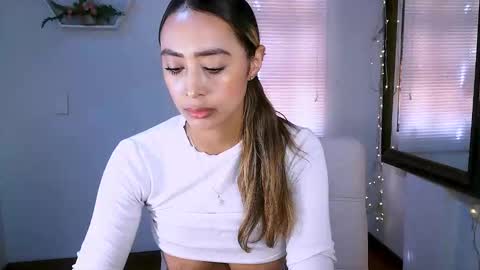 Nycole online show from 09-26-25, 02:43