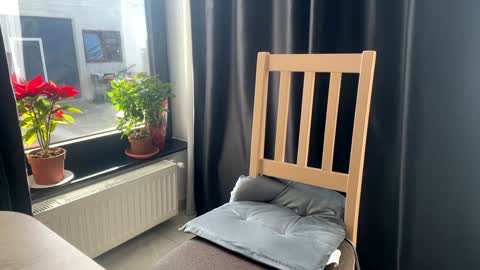 Nicol online show from 03-05-25, 12:22