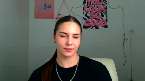 Nykara online show from 06-18-26, 09:47
