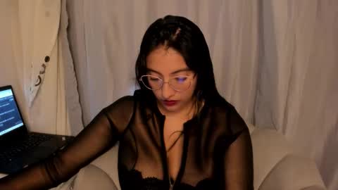 Vanessa online show from 02-05-26, 02:33