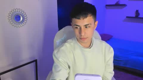 Snapshot of nyko_ds chatting on 11-12-25, 04:24 nyko_ds online show from 11-12-25, 04:24