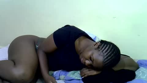 Snapshot of nyla_shal chatting on 05-21-26, 11:34 Shalvin online show from 05-21-26, 11:34