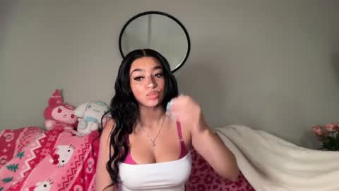 Snapshot of nylasinns chatting on 04-28-26, 12:20 nylasinns online show from 04-28-26, 12:20