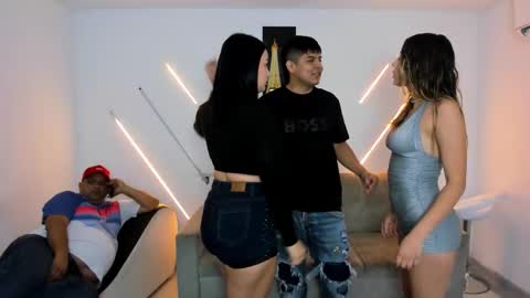 Snapshot of nympho_nathy_sophi chatting on 03-10-26, 01:05 nympho_nathy_sophi online show from 03-10-26, 01:05