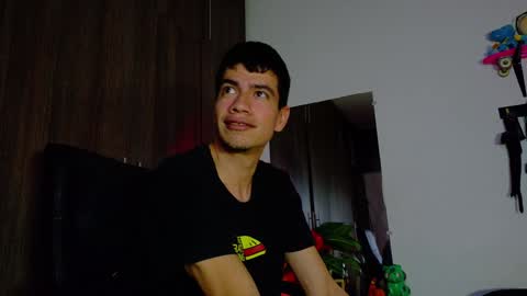 David and Steven Independents online show from 01-28-25, 03:04