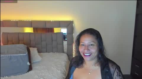 nyomi browm online show from 09-24-25, 08:28