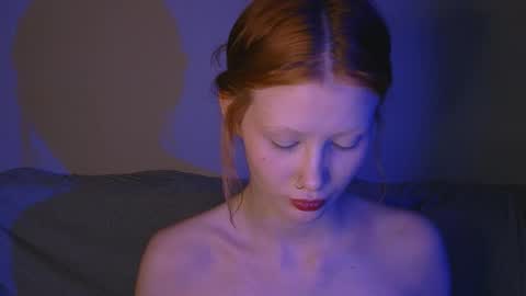 nyra_thira online show from 11-09-25, 09:13