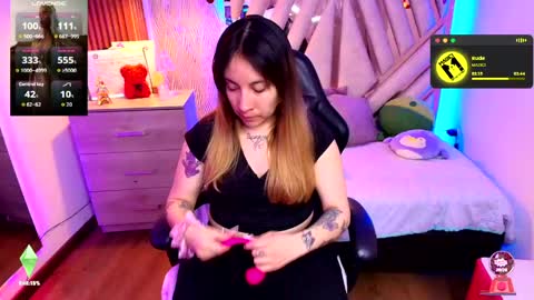 Alex   .    online show from 06-04-26, 02:17