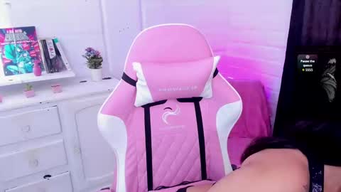 Snapshot of nyx_blackmoon chatting on 09-14-25, 08:08 Nyx BlackMoon online show from 09-14-25, 08:08