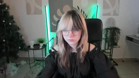 Nyx online show from 05-18-26, 04:51