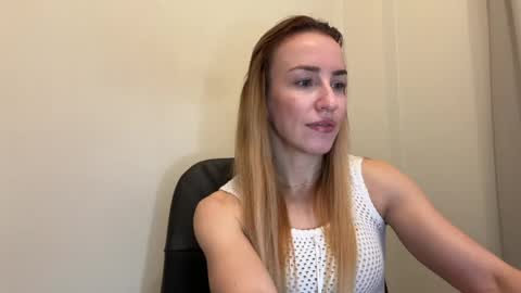 Anastasia online show from 04-30-26, 07:25