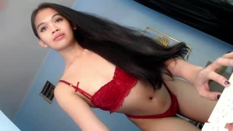 Snapshot of nyxie_fox69 chatting on 07-16-26, 10:16 ITS ME NYXIEE online show from 07-16-26, 10:16