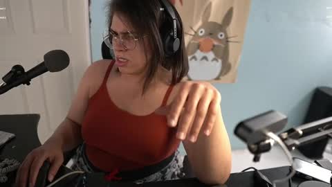 NyxRaven online show from 02-26-25, 06:15