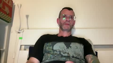 Jonathan Deep online show from 05-08-26, 09:31