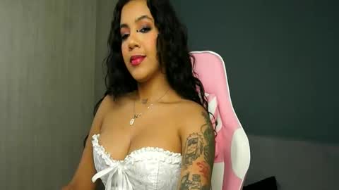 Snapshot of obeyval chatting on 03-15-26, 07:58 Vale online show from 03-15-26, 07:58