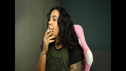 Snapshot of obeyval chatting on 03-29-26, 08:47 Vale online show from 03-29-26, 08:47