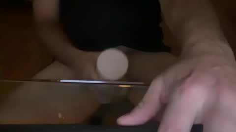 Snapshot of obiwand653040 chatting on 10-19-25, 10:05 obiwand653040 online show from 10-19-25, 10:05