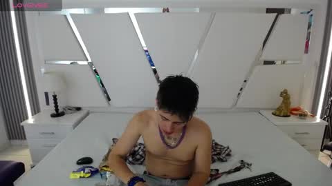 oblivionlove online show from 05-07-26, 09:53