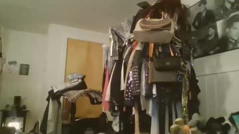 obsessed_glambert online show from 11-06-25, 02:45