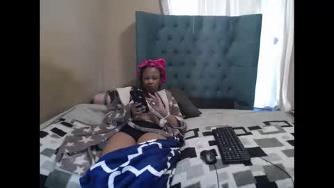obsessedmimi online show from 05-11-26, 02:45