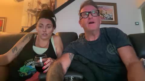 Snapshot of obsidianheartsx chatting on 09-26-25, 05:33 SimplyUs online show from 09-26-25, 05:33