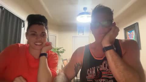 Snapshot of obsidianheartsx chatting on 10-01-25, 07:03 SimplyUs online show from 10-01-25, 07:03