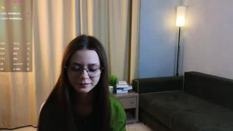 Snapshot of obsidianvelour chatting on 06-08-26, 05:02 Bella online show from 06-08-26, 05:02