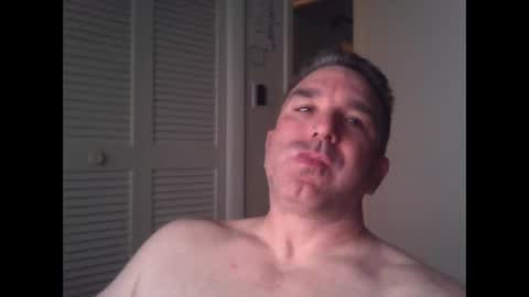 Snapshot of oceanmanx chatting on 12-04-24, 03:48 Ocean online show from 12-04-24, 03:48