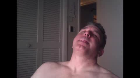 Snapshot of oceanmanx chatting on 12-10-24, 02:27 Ocean online show from 12-10-24, 02:27
