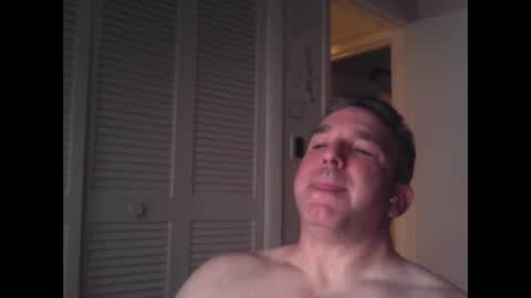 Snapshot of oceanmanx chatting on 12-10-24, 05:28 Ocean online show from 12-10-24, 05:28