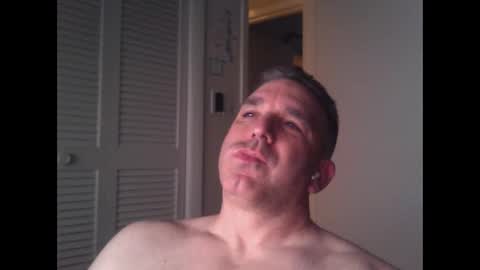 Snapshot of oceanmanx chatting on 12-13-24, 03:49 Ocean online show from 12-13-24, 03:49