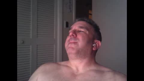 Snapshot of oceanmanx chatting on 01-18-25, 04:26 Ocean online show from 01-18-25, 04:26