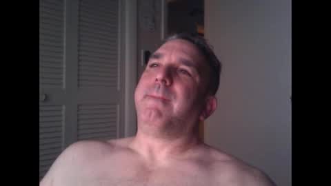 Snapshot of oceanmanx chatting on 01-22-25, 02:26 Ocean online show from 01-22-25, 02:26