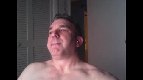 Snapshot of oceanmanx chatting on 01-26-25, 03:59 Ocean online show from 01-26-25, 03:59
