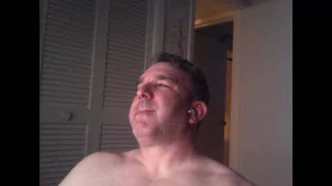 Snapshot of oceanmanx chatting on 02-23-25, 03:02 Ocean online show from 02-23-25, 03:02