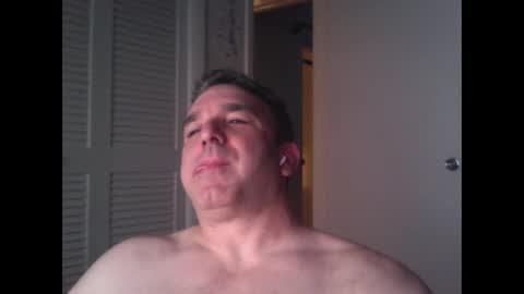 Snapshot of oceanmanx chatting on 03-04-25, 03:11 Ocean online show from 03-04-25, 03:11