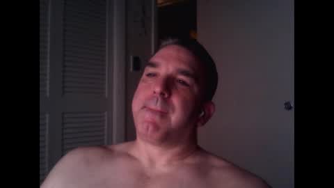 Snapshot of oceanmanx chatting on 09-15-25, 02:44 Ocean online show from 09-15-25, 02:44