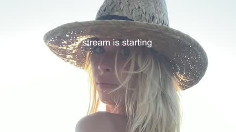 hi im Janasmall boobs big heart  warm pussy  online show from 01-26-25, 01:09
