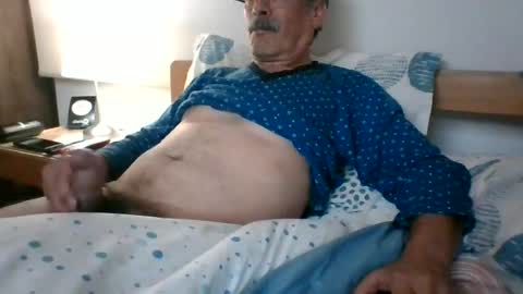 ocorrea online show from 06-17-26, 03:53