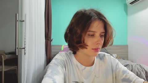 Evie online show from 12-11-24, 06:36