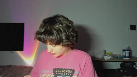 Evie online show from 05-02-26, 03:39