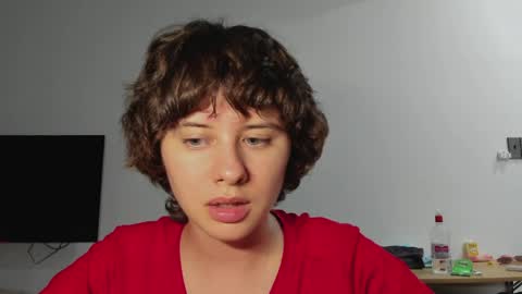 Evie online show from 05-17-26, 03:41