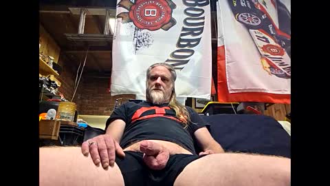 Snapshot of oddballa chatting on 11-09-25, 07:39 oddballa online show from 11-09-25, 07:39