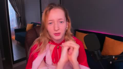 Call me Bee online show from 12-25-24, 09:45