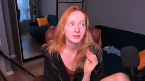 Call me Bee online show from 01-29-25, 01:17