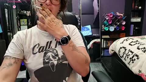 Oddy With A Body online show from 05-08-26, 05:46