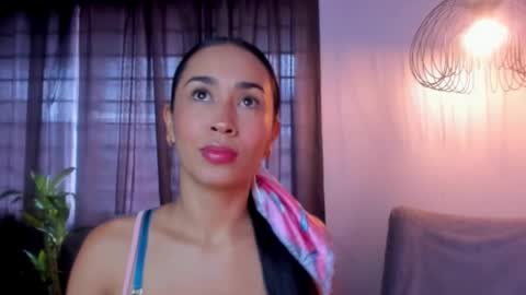 Snapshot of odette_clark chatting on 09-28-25, 07:08 odette_clark online show from 09-28-25, 07:08