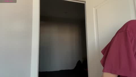 Snapshot of odettehatt chatting on 06-14-26, 04:36 Thea online show from 06-14-26, 04:36