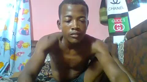 Snapshot of odon023 chatting on 02-15-25, 10:33 odon023 online show from 02-15-25, 10:33